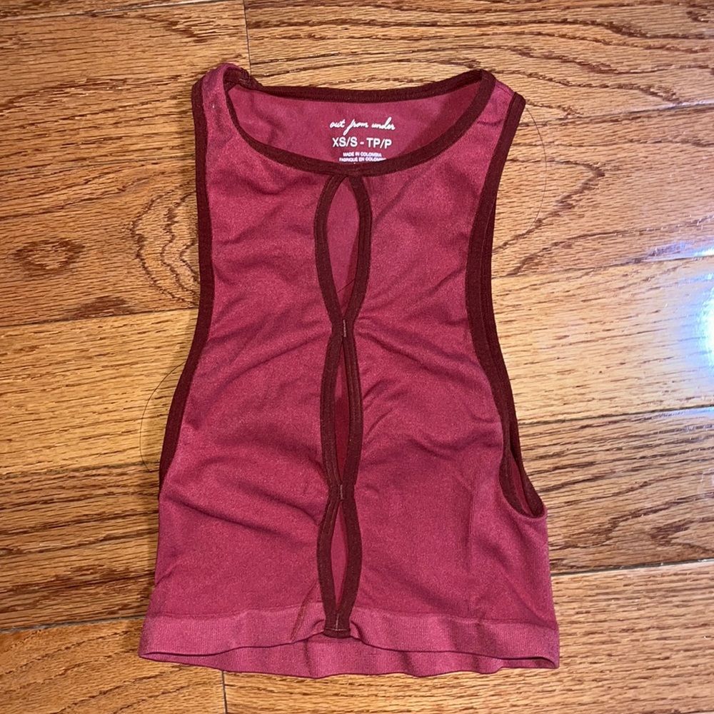 urban outfitters red crop top